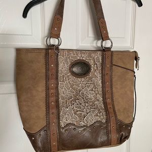 Justin Concealed Carry Light Tan Lace Handbag New W/O tags
